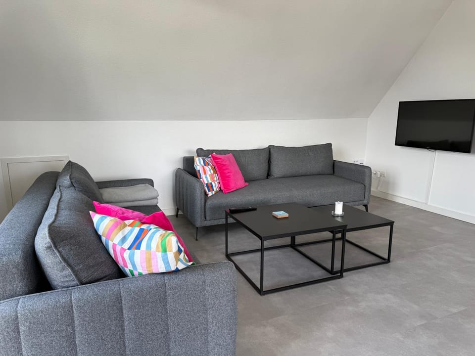 TV and multimedia, Living room