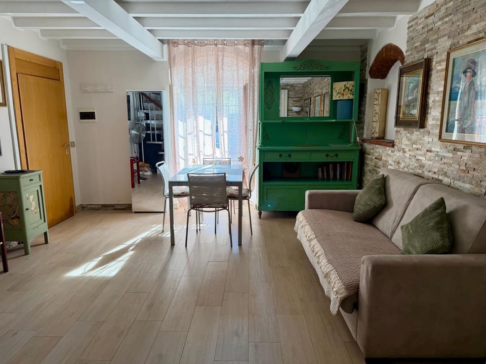 Casa Lunense Apartment in Marina di Carrara