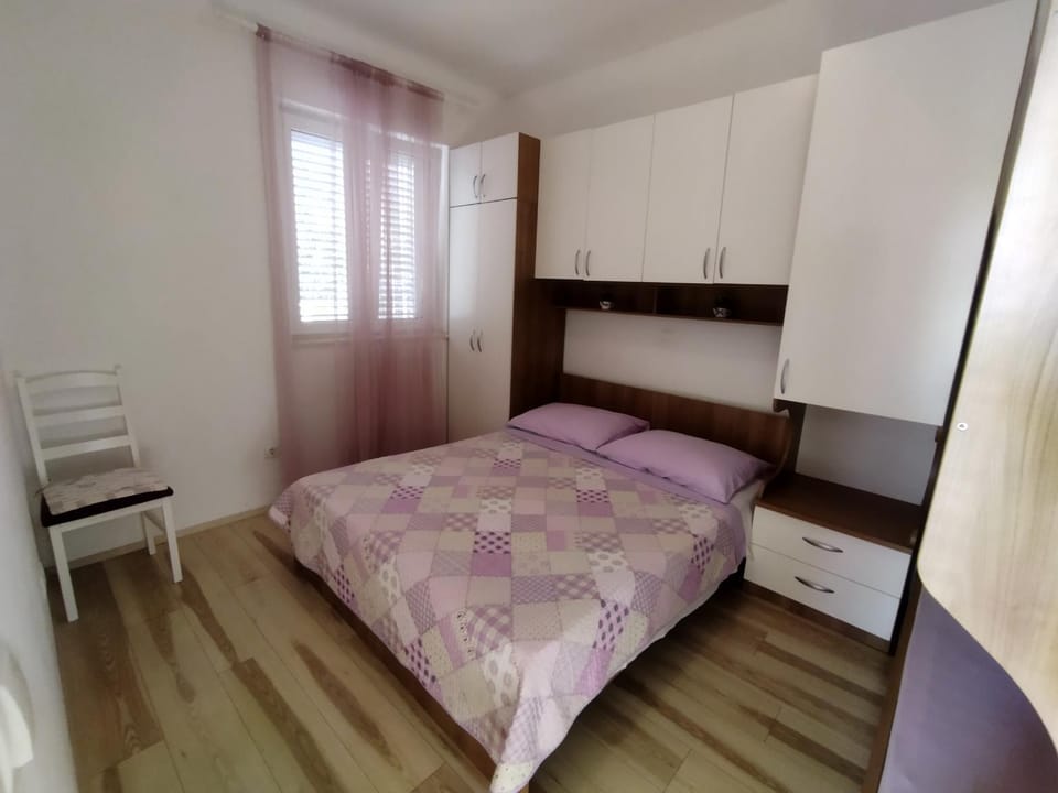 Apartments Lalić - A Beautiful One Bedroom Apartment Apartment in Tučepi