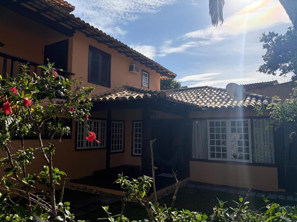Casa em condomínio com piscina e próximo a Rua das Pedras House in Armacao dos Buzios