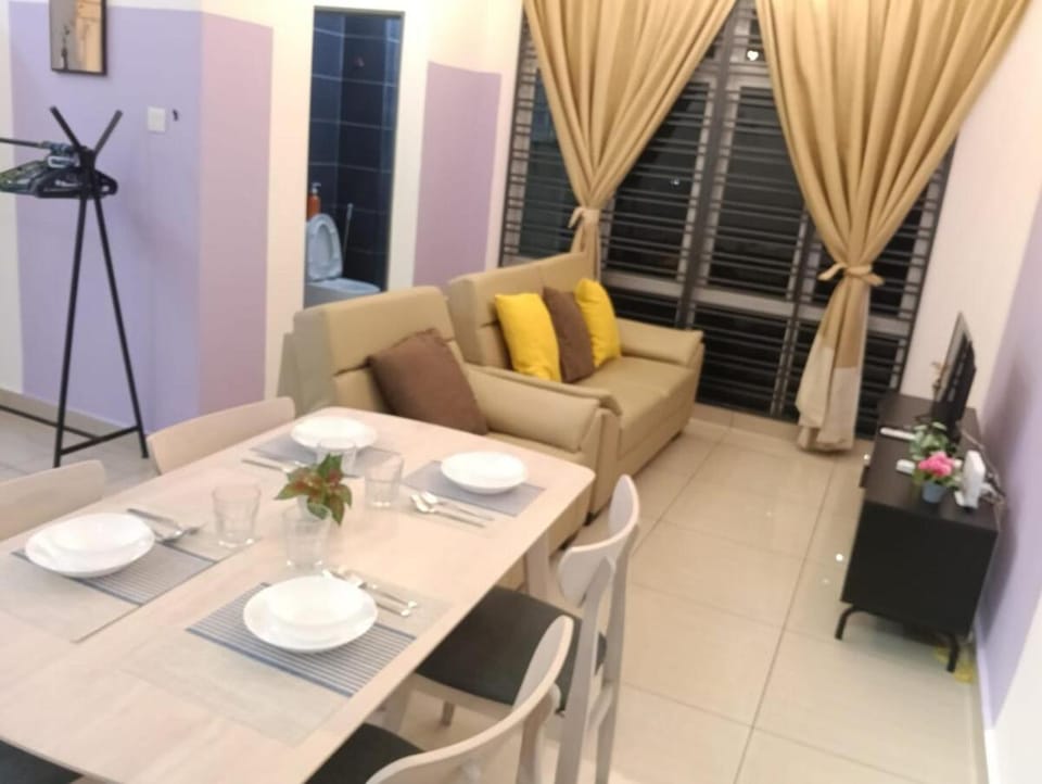Austin Heights Manhattan JMY & Netfilx studio Apartment in Johor Bahru