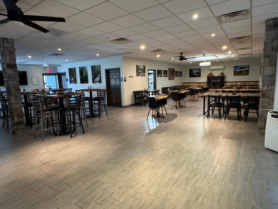 Restaurant/places to eat