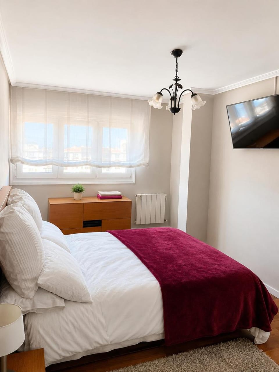 AJ Luxury Home Apartment in Cangas
