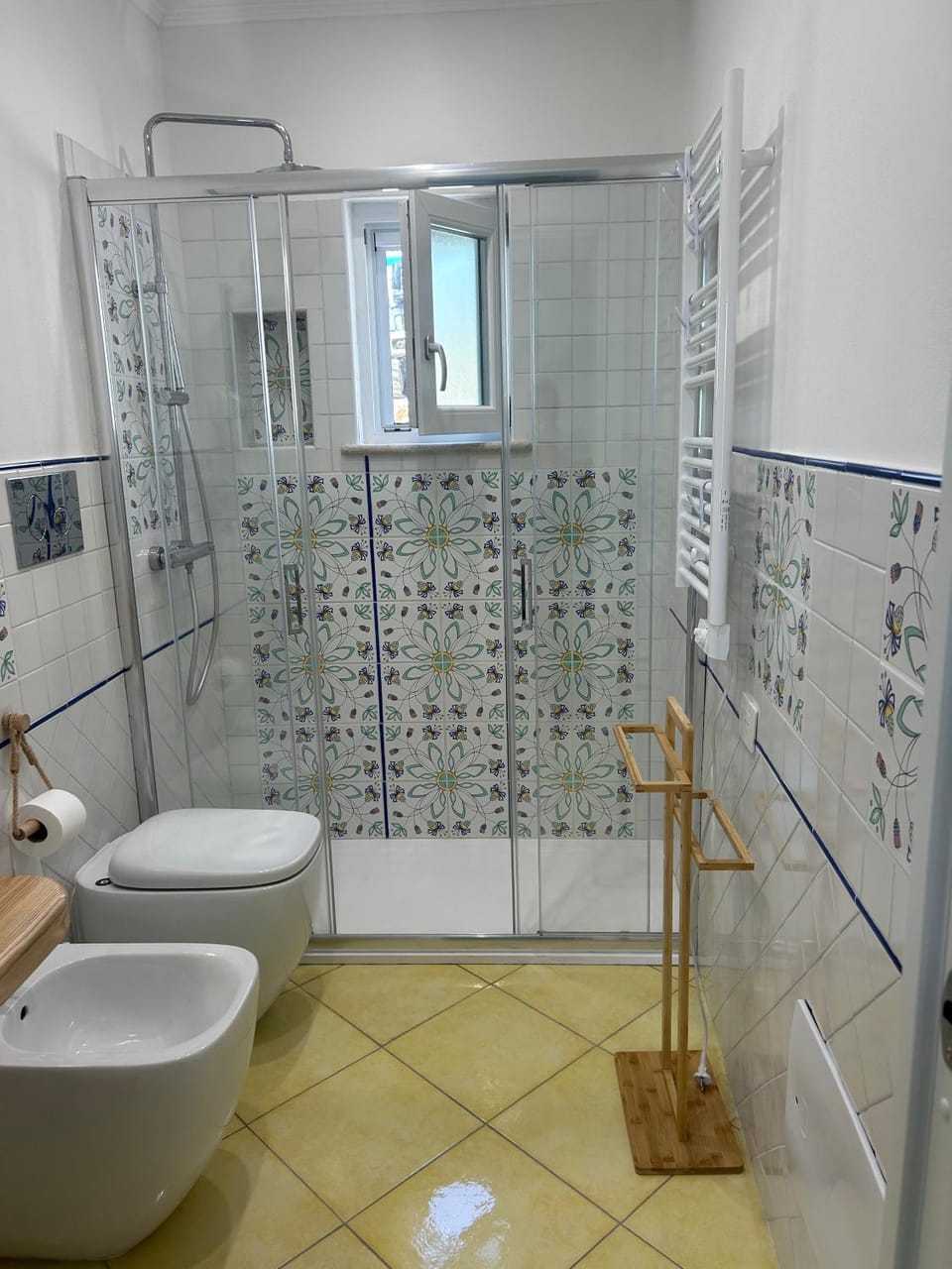 Shower, Toilet, Bathroom, bidet