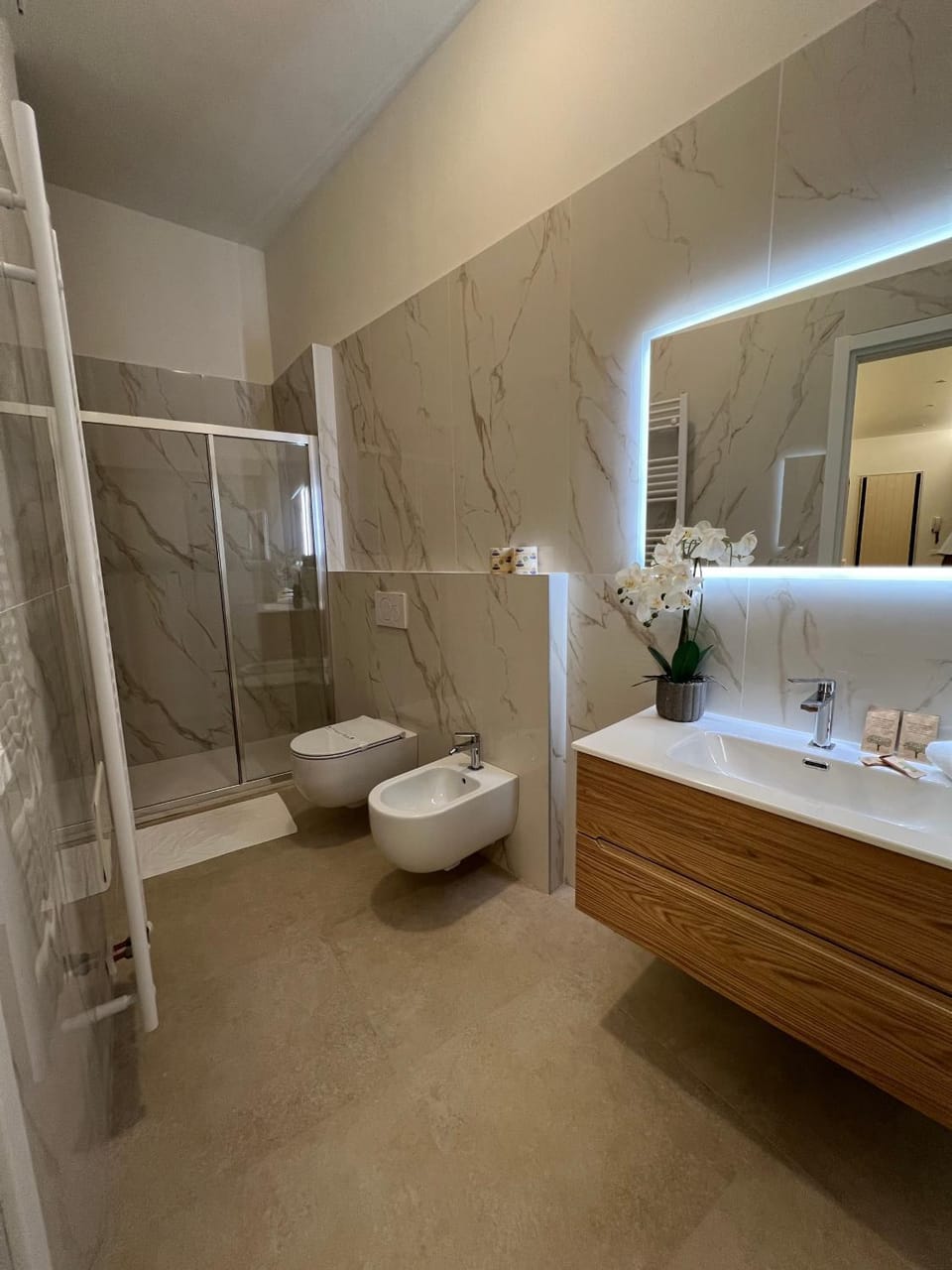 APPARTAMENTO ARENA DI VERONA 120MQ NETFLIX, WIFI e AIR CONDITIONING Apartment in Verona