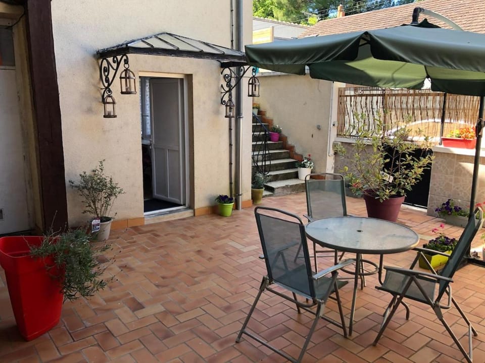 Studio Amboise avec patio Apartment in Amboise