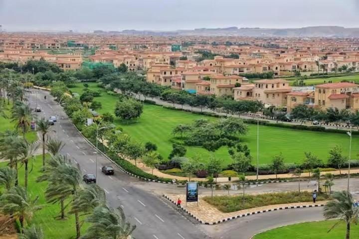 Neighbourhood, Natural landscape, Bird's eye view