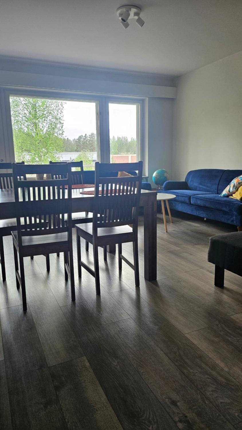 Living room, Seating area, Dining area