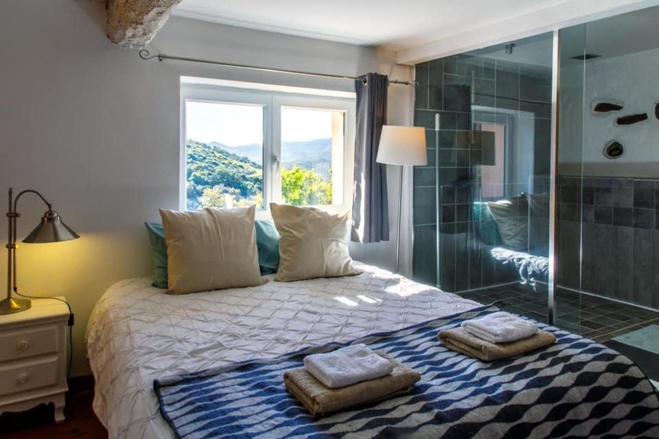 Bathroom, Bedroom
