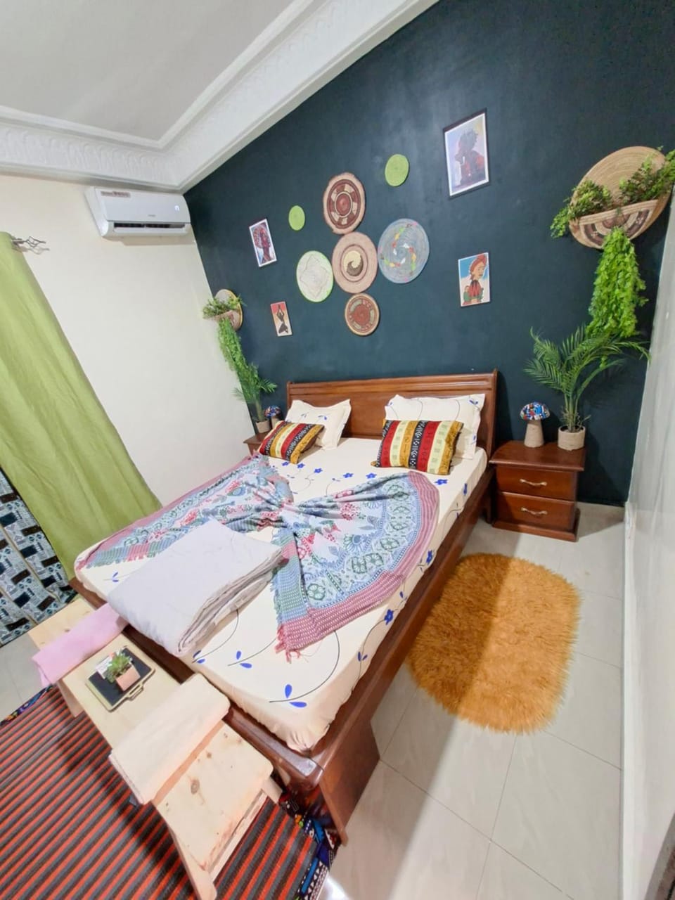 Bed, Photo of the whole room, Bedroom, air conditioner