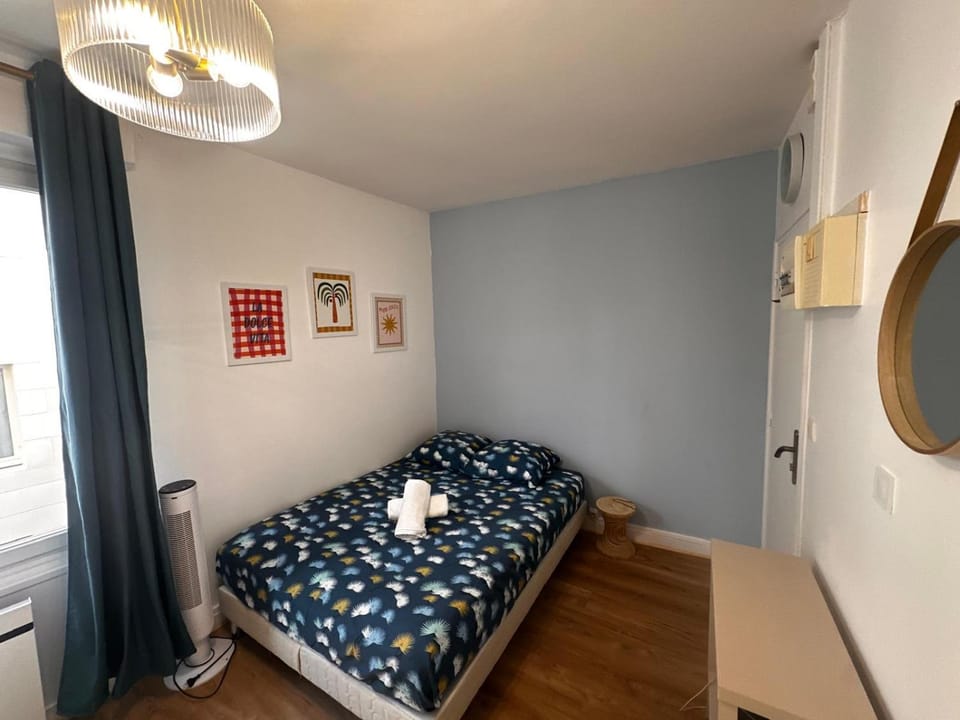 Le Malaga - centre ville - wifi Apartment in Nouvelle-Aquitaine