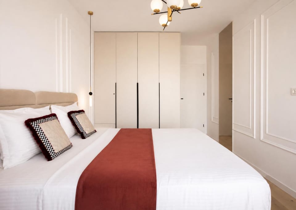 Bed, Photo of the whole room, Bedroom, wardrobe