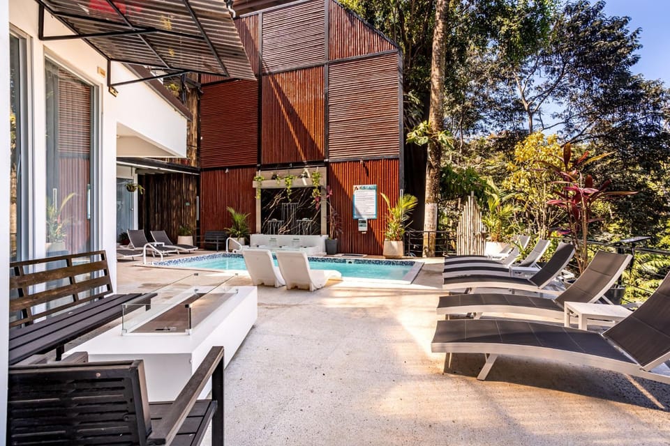 Patio, Swimming pool