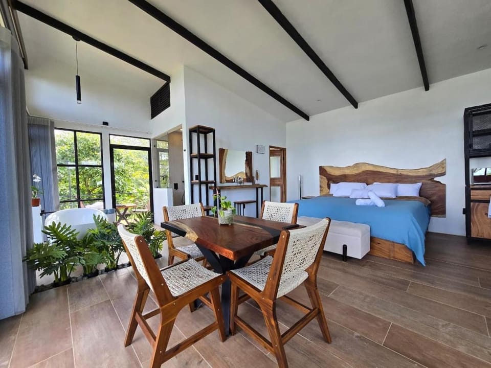 Dining area, Bedroom