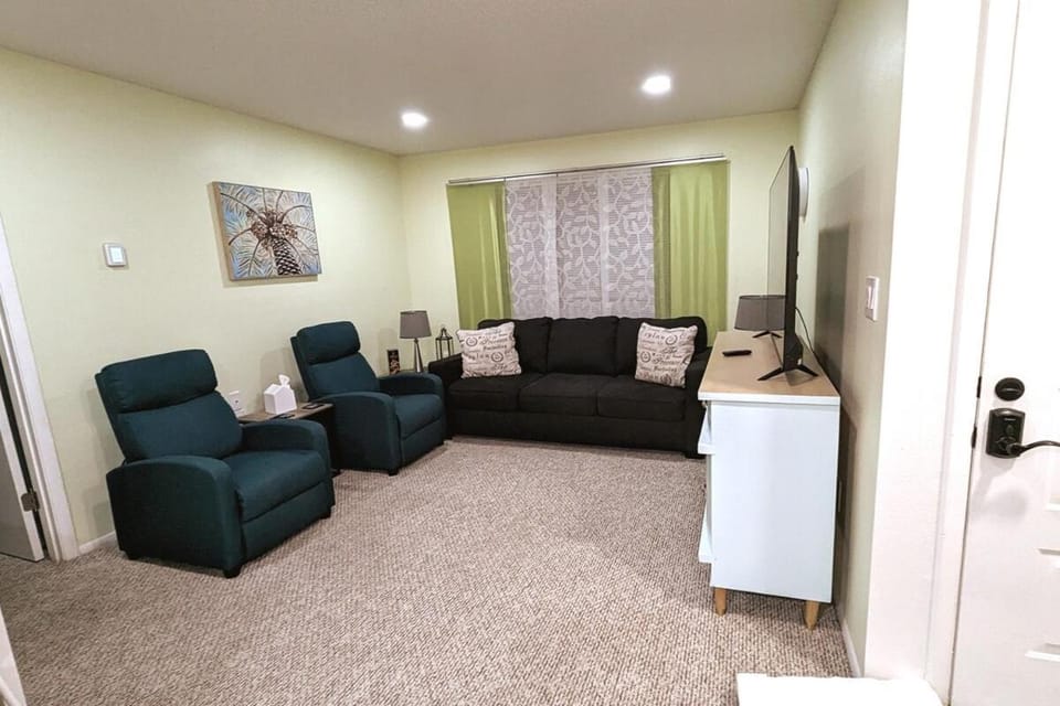 Merrit Island Cozy Condo Apartment in Merritt Island