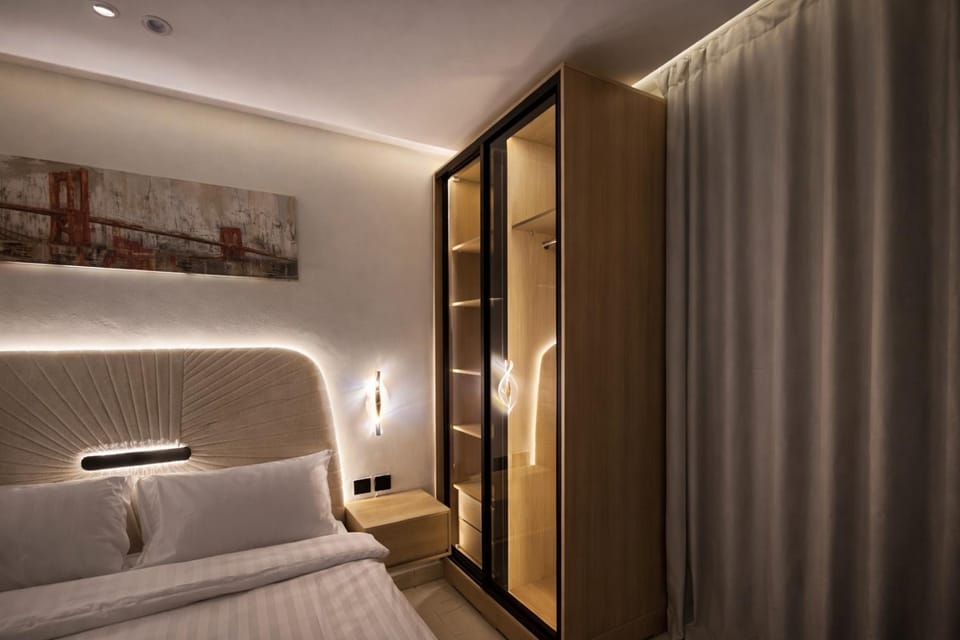 Bed, Photo of the whole room, Bedroom, wardrobe