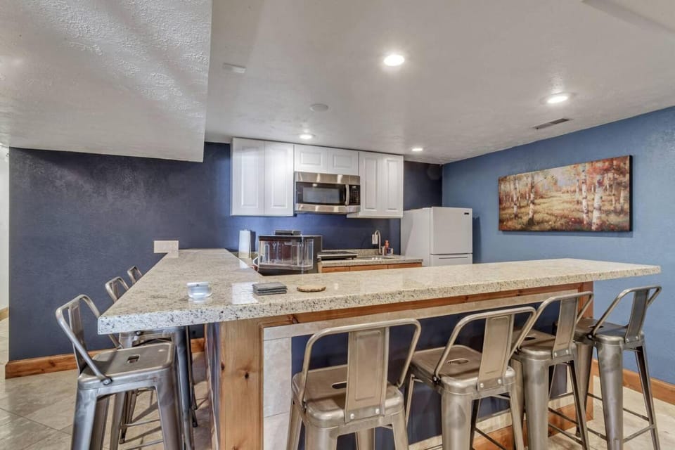 Lounge or bar