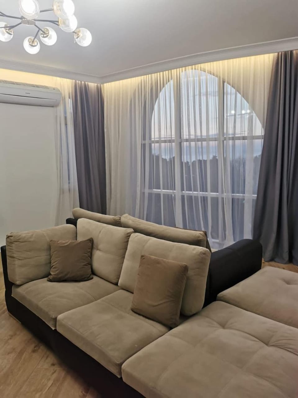 Пассаж ЦУМ евро Apartment in Dnipro