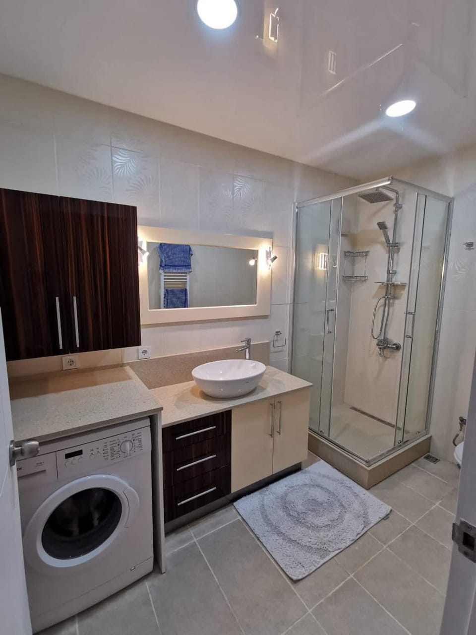 Пассаж ЦУМ евро Apartment in Dnipro