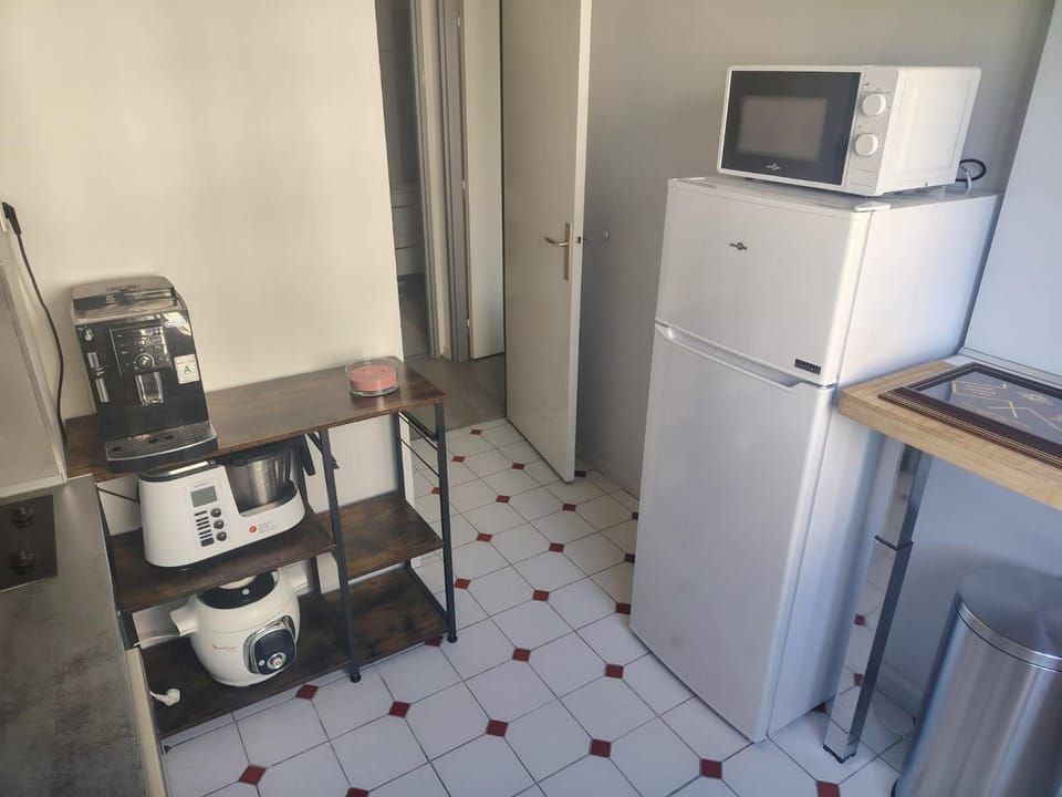 studio proche gare Apartment in Dreux