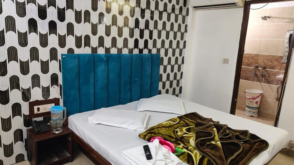 Hotel Karan Palace'1 mint From New Delhi Railway Station Bed and Breakfast in New Delhi