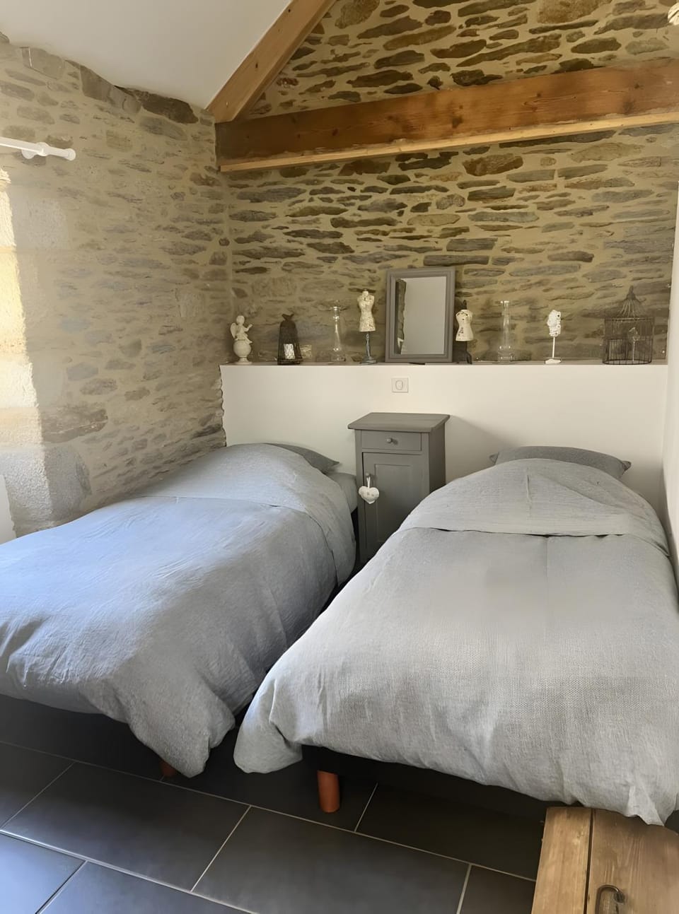 Property building, Living room, Bedroom