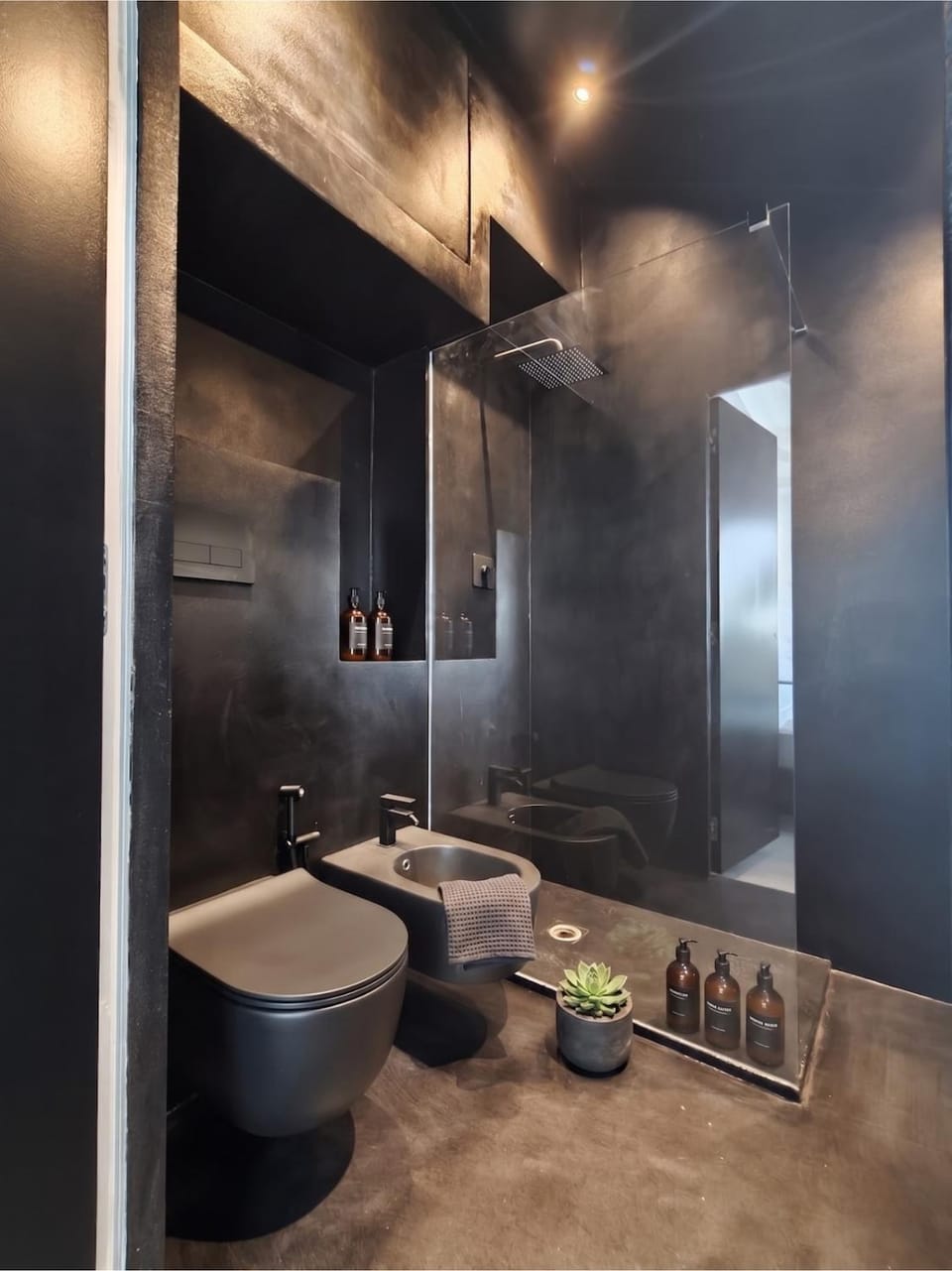 Shower, Toilet, Bathroom