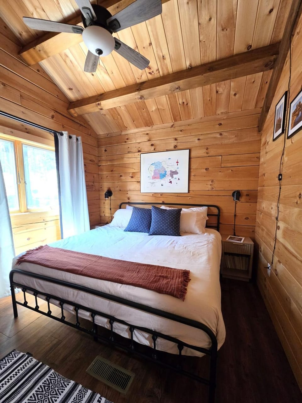 Bed, Bedroom