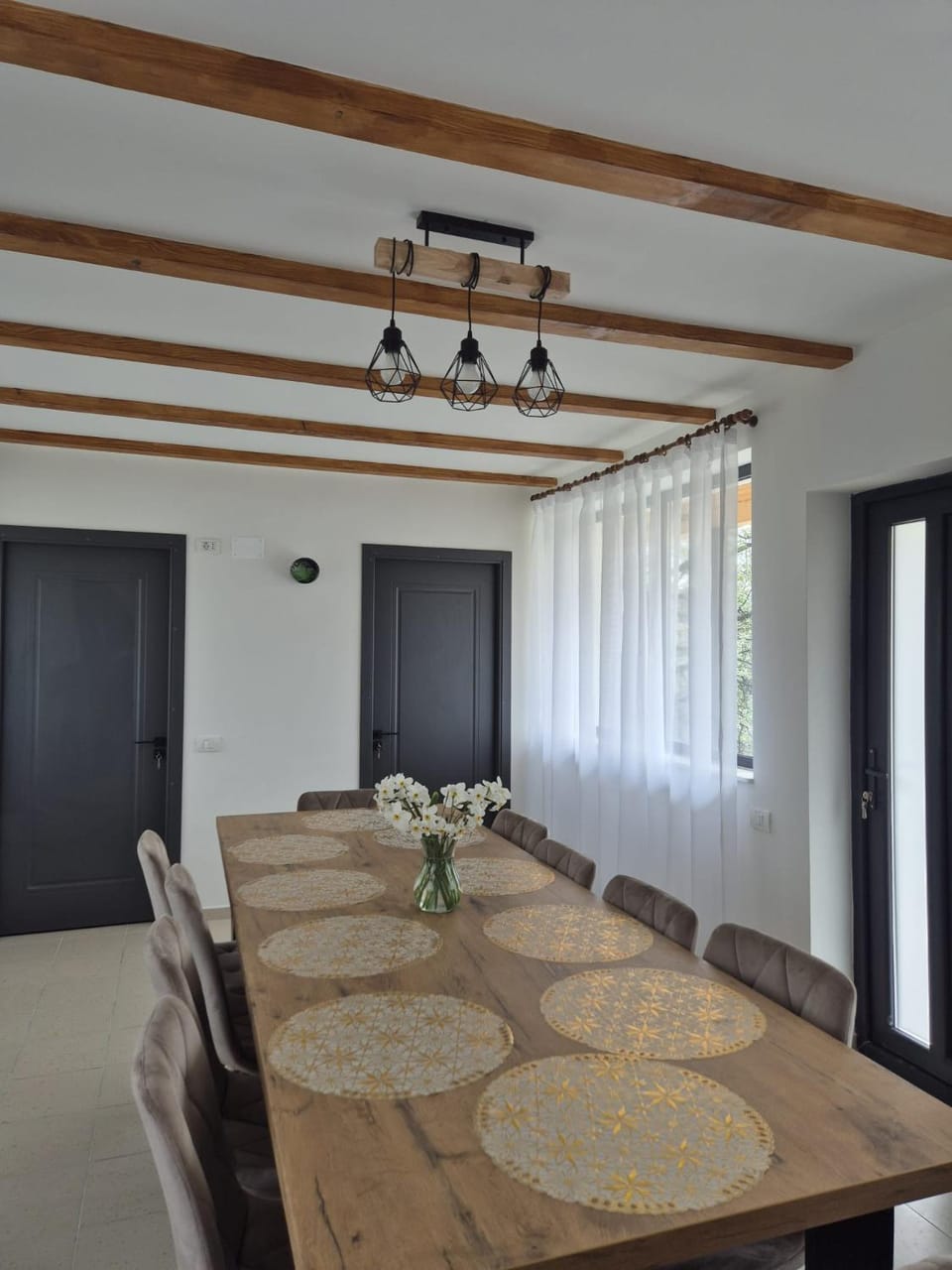 Communal kitchen, kitchen