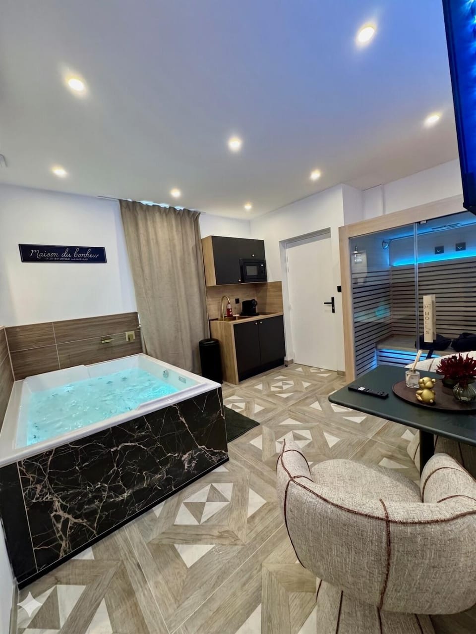 Hermitage Spa Apartment in Dijon