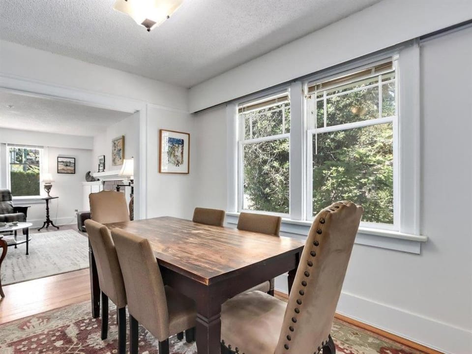 Peaceful private rooms with beautiful garden Vacation rental in Vancouver