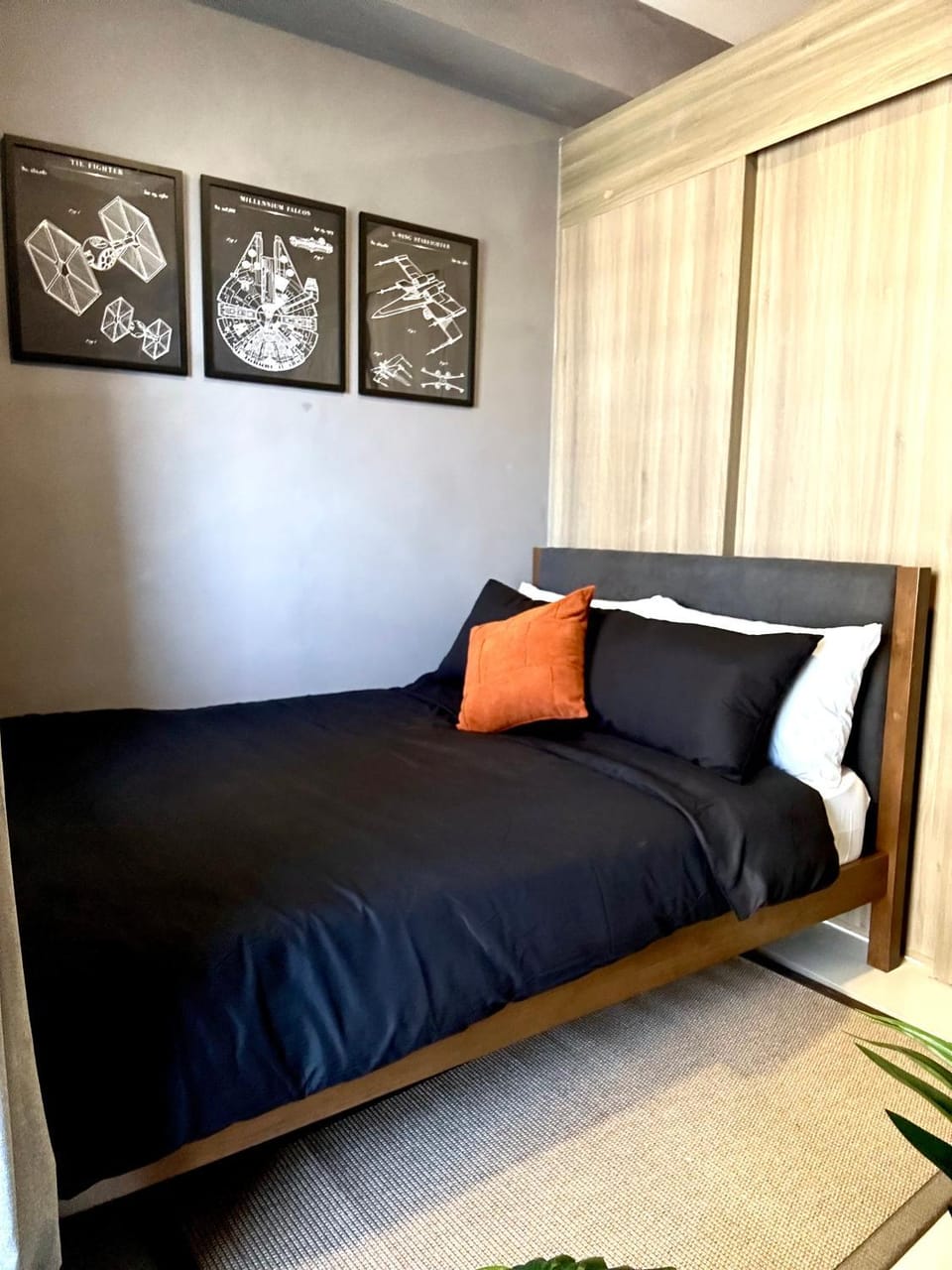 Bed, Bedroom