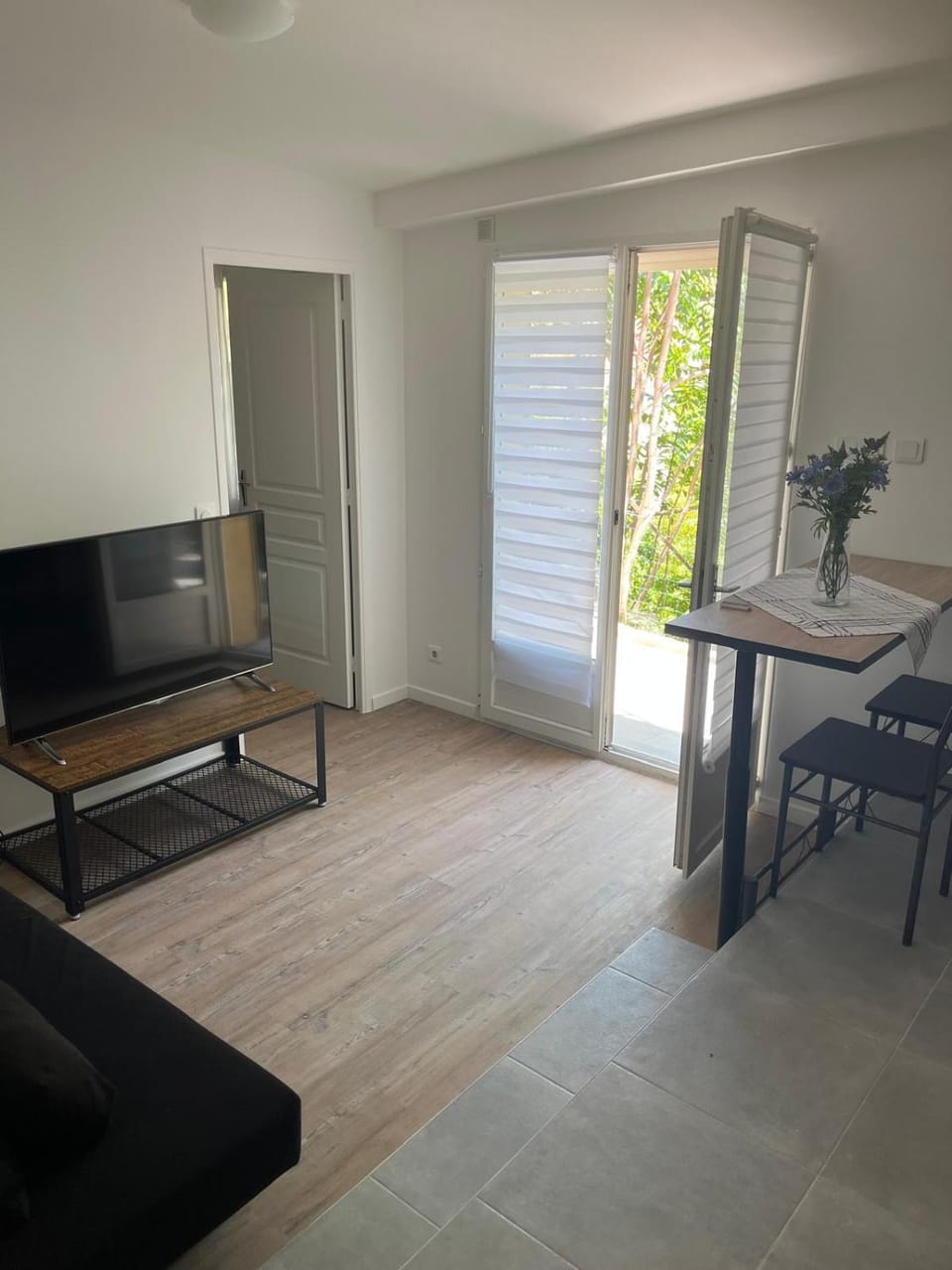Renovated apartment in Nice! 5-minute walk from the sea! Apartment in Nice