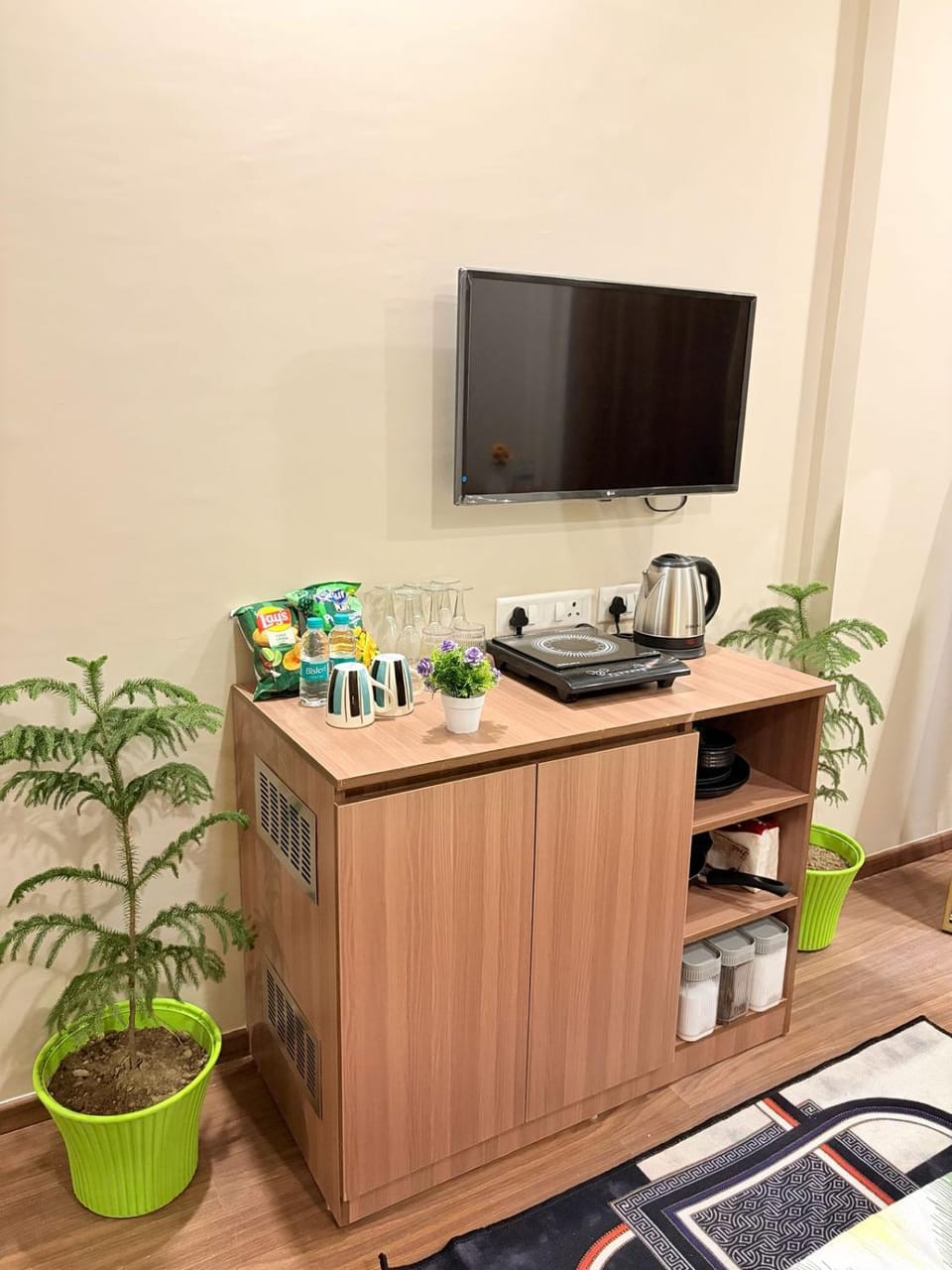 Cozy Stay at ITC Omaxe Greater Noida Alpha 2 Apartment in Uttar Pradesh