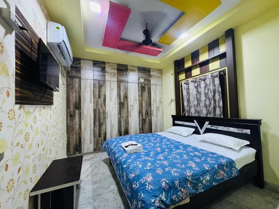 ss luxe inn House in Guntur