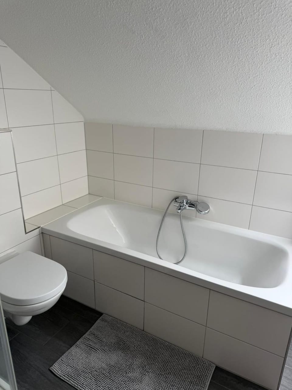 Goldstar Apartment- Ferienwohnung Hannover -Sehnde Apartment in Hanover