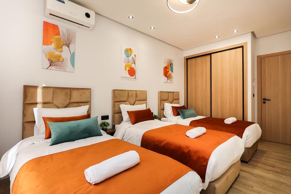 Bed, Photo of the whole room, Bedroom, towels, wardrobe, air conditioner