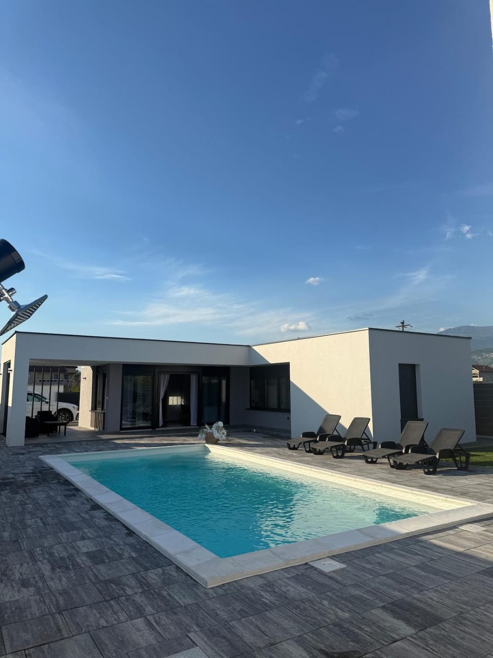 Pool view, Swimming pool, sunbed