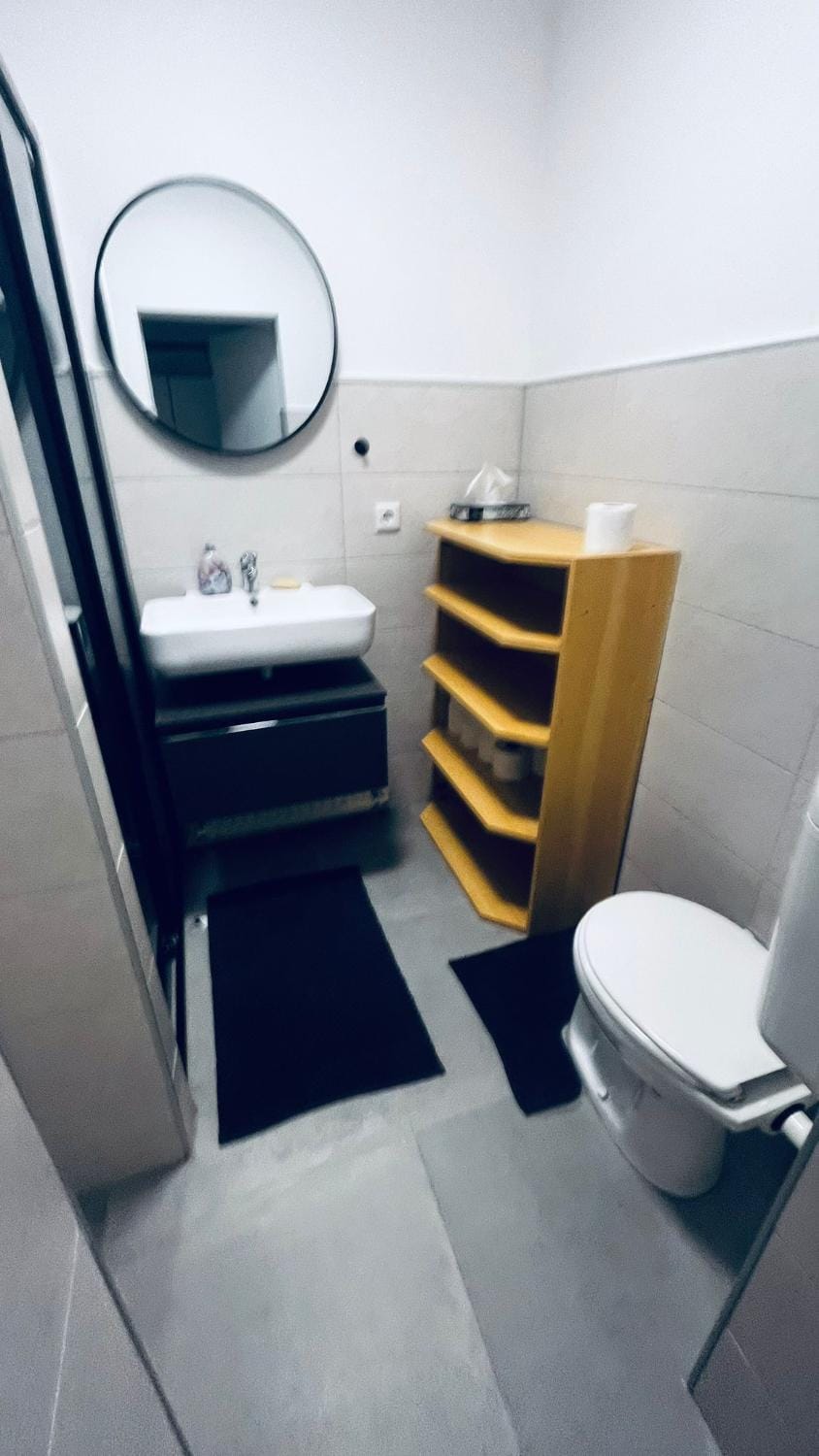 Studio Apartment at Train station and City center Apartment in Salzburg