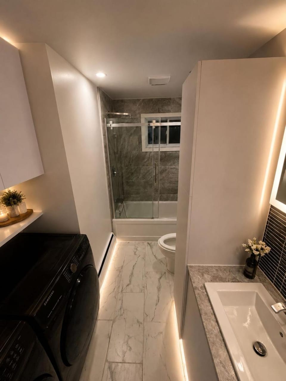 Stylish 3BR Apartment in Longueuil Apartment in Longueuil