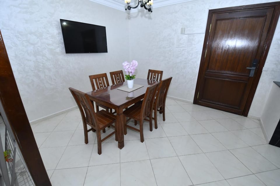 Superbe appartement à 2 pas de RABAT pas loin des Plages Résidence sécurisée Apartment in Rabat-Salé-Kénitra