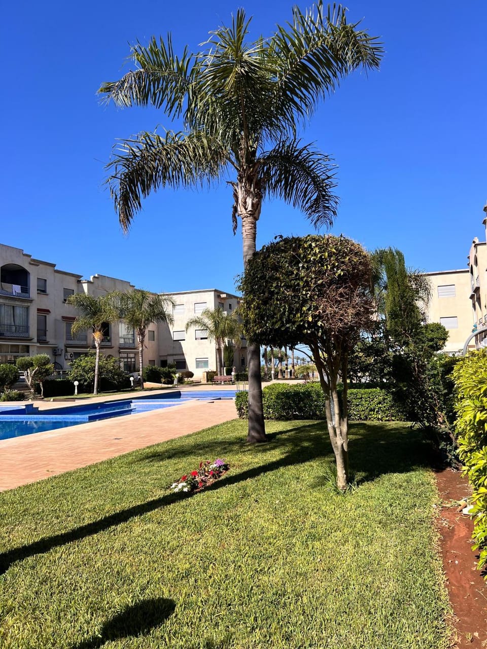Emmraude- appartement avec 2 chambres, salon ,avec piscine 2 minutes de la plage Apartment in Casablanca-Settat