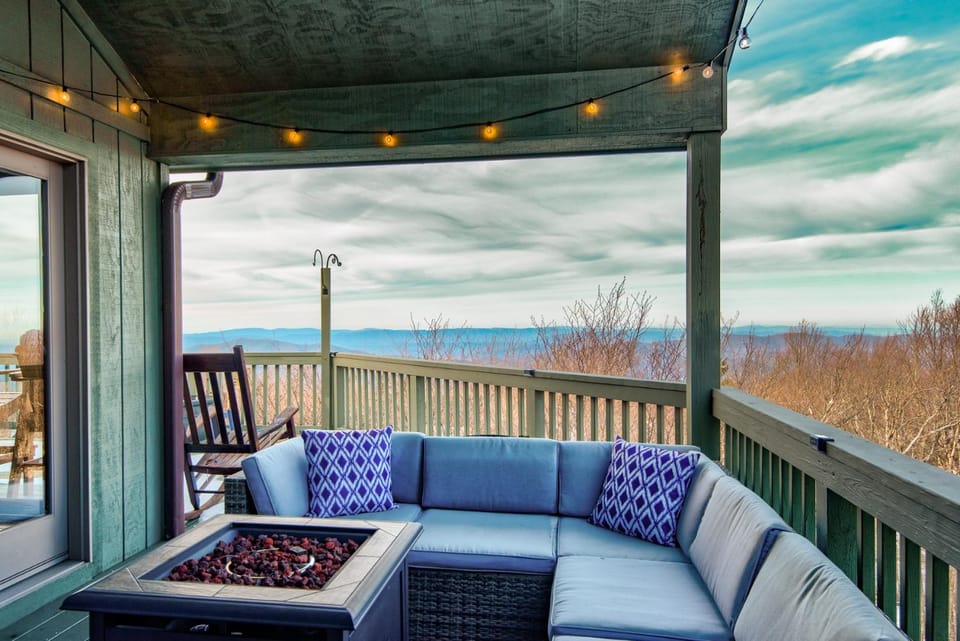 Hill Station House in Beech Mountain