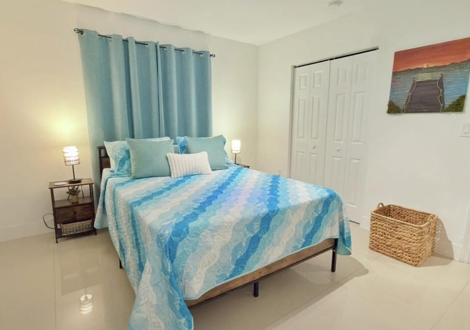 Bed, Bedroom, storage, wardrobe, air conditioner