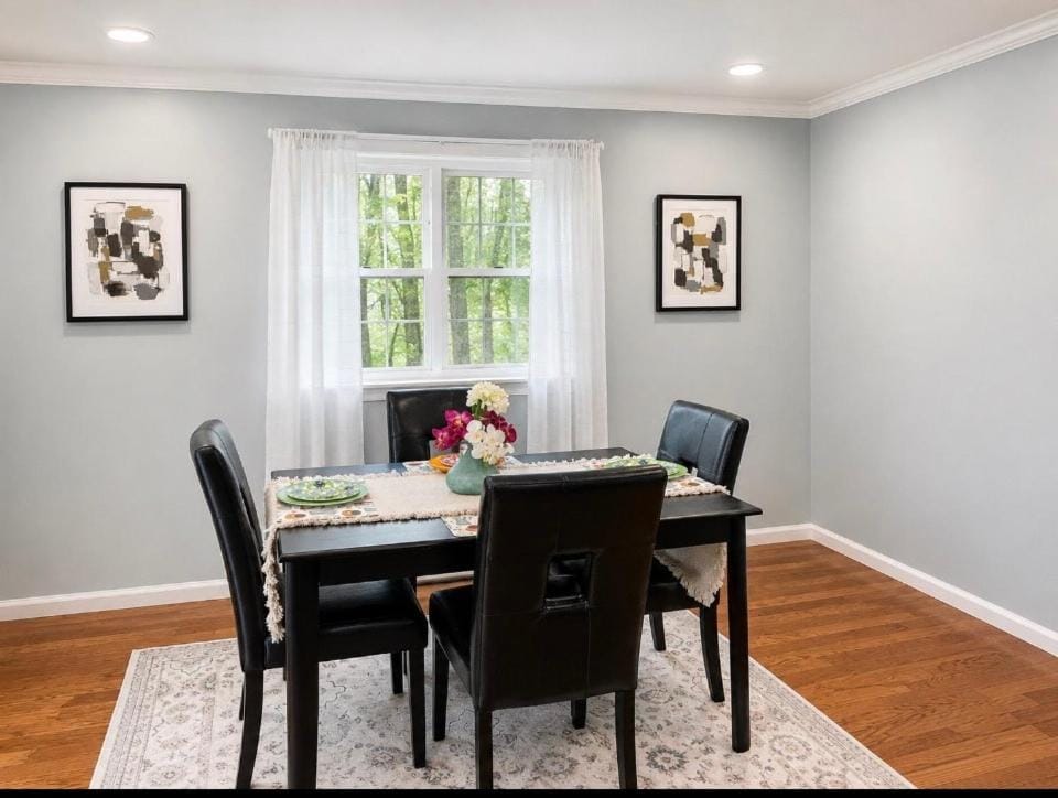 Devon House, Fairfax Near GMU and Dawntown Villa in Fairfax