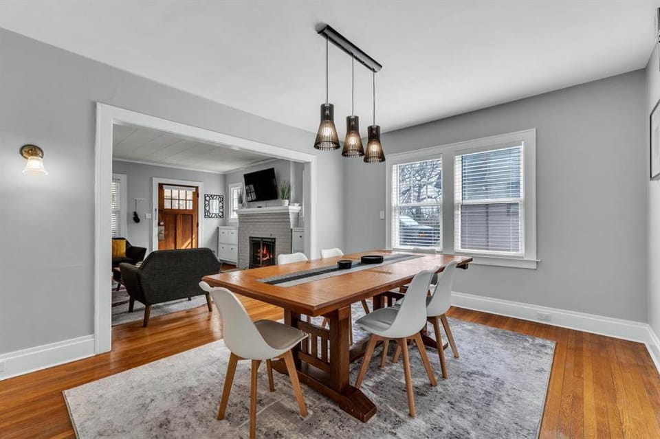 The Vallonia - Ann Arbor Cottage with 3 beds House in Ann Arbor
