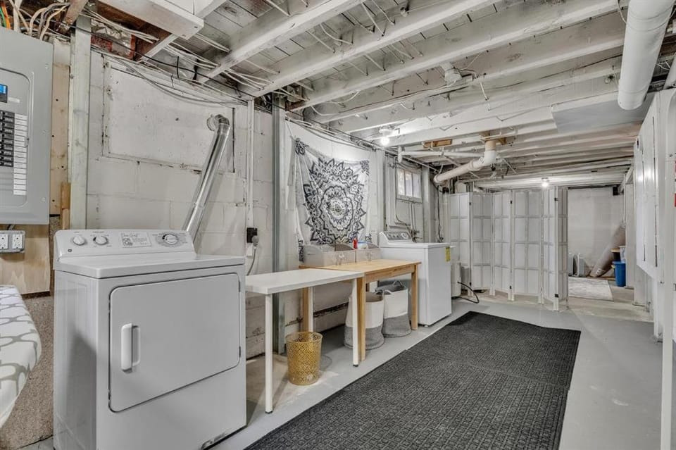 The Vallonia - Ann Arbor Cottage with 3 beds House in Ann Arbor