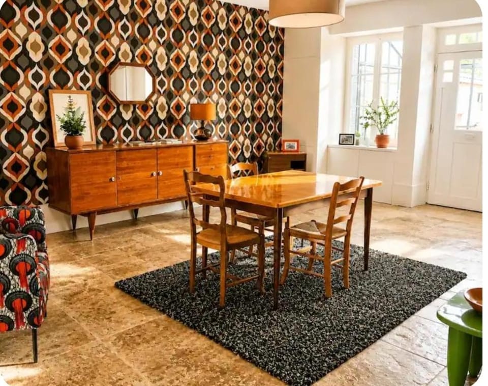 Grand gîte convivial proche de Dijon House in Bourgogne-Franche-Comté