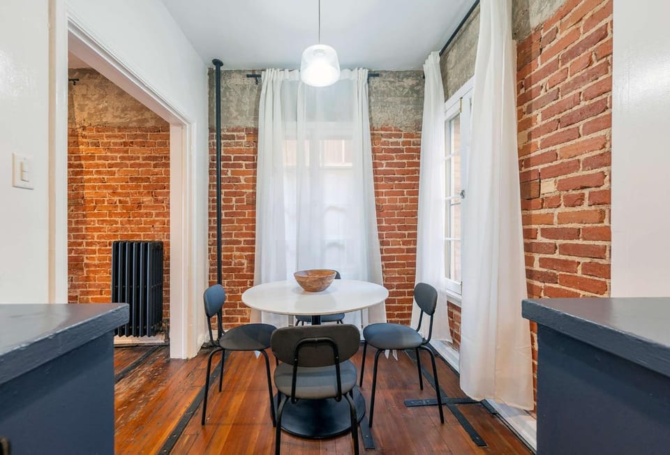 Furnished One Bed-One Bath in Hollywood Apartment in Hollywood