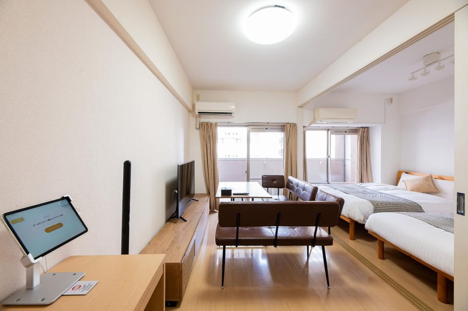 TV and multimedia, Living room, air conditioner